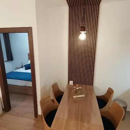 V&dj 1a דירה Palisat